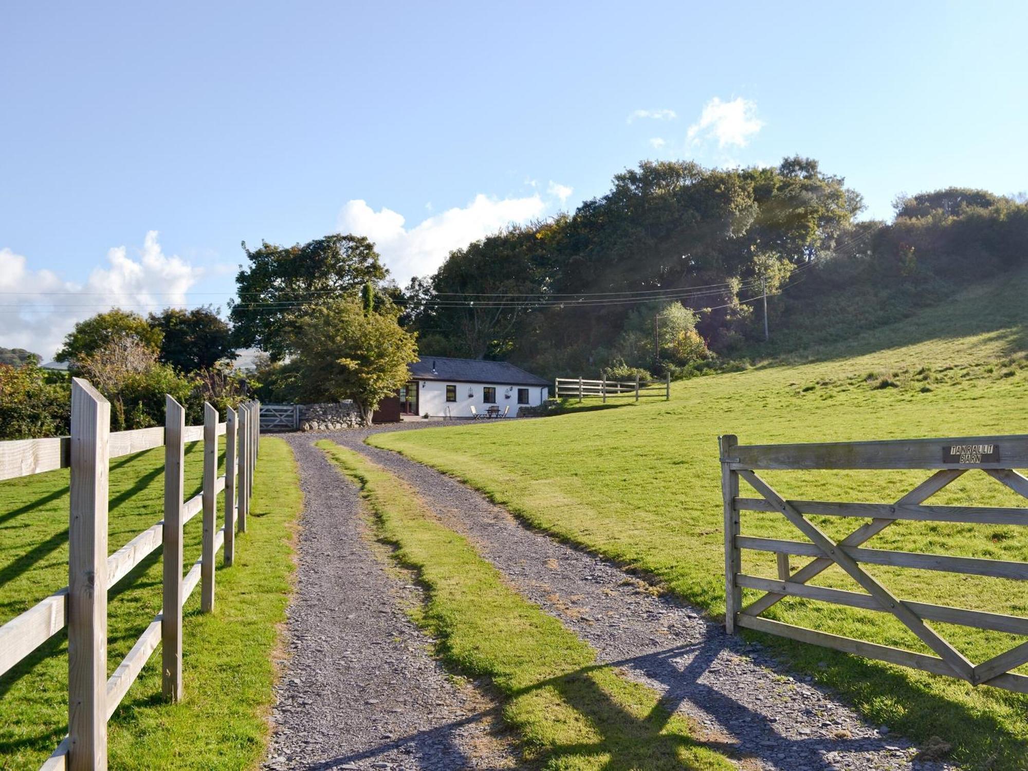 Tan Rallt Barn Tregarth Exterior photo